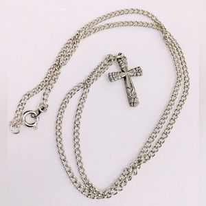 Vintage Silver Floral Autom Cross Necklace